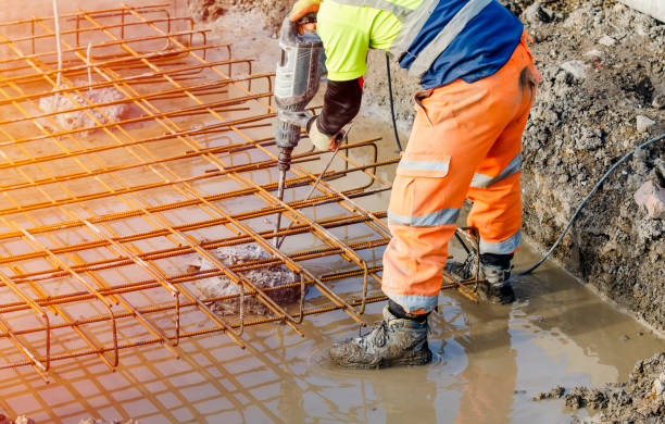 Best Concrete Leveling Services  in Lowellville, OH